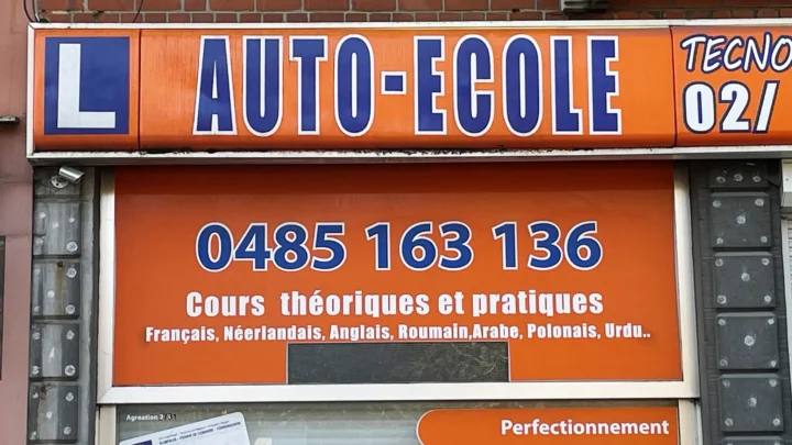 apprentissage de la conduite en plusieurs langues