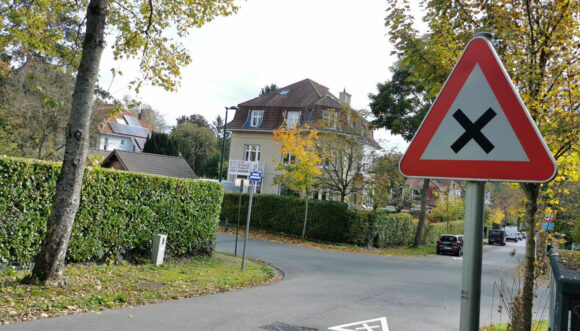 panneau de priorité de droite